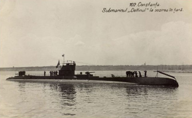 Submarinul românesc NMS Delfinul. Foto: Wikipedia via Nicolae Ursu; versiunea precedentă pusă la dispoziție de Nicolae Ursu