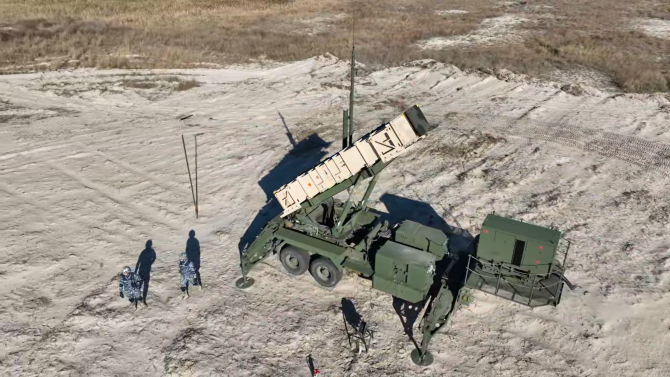 Imagini din timpul primelor trageri cu sisteme Patriot de către Armata României. Foto: Video MApN