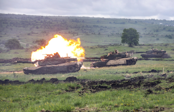 Tancuri Abrams ale Armatei SUA din Batalionul 2, Regimentul 5 Cavalerie, Echipa de luptă Brigada 1 Blindată, Divizia 1 Cavalerie - Exerciții la Cincu, în 2021