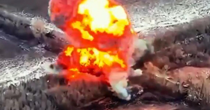 Explozia care distrus un obuzier rus 2S19 Msta-S