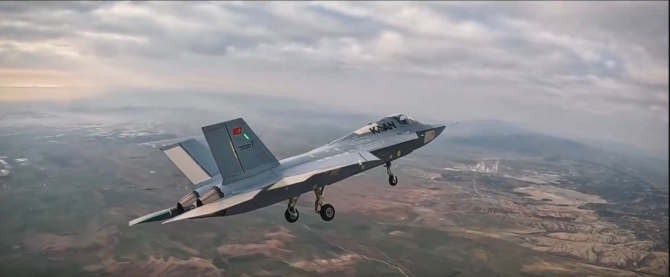 Captură video cu primul zbor al Kaan, în Turcia, avionul de generația a 5-a dezvoltat de industria turcă. Photo source: SavunmaSanayiST.com