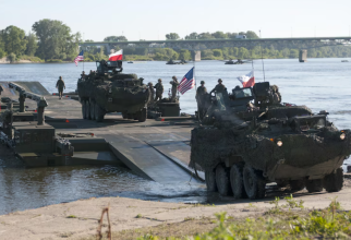 Forțele armate din SUA și Polonia, în cadrul unor manevre comune în 2016. Foto: US Army