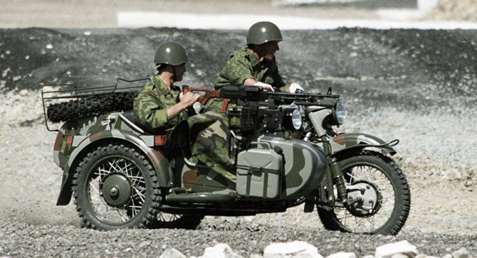 Motocicletă Ural în dotarea Armatei Rusiei. Photo source: Defense Express via open sources 