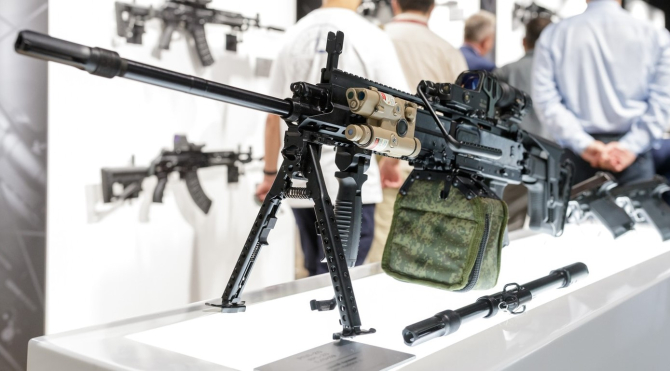 3. Noua armă ... (rpl-20-kalasnikov-kalashnikov_19566600.jpeg)